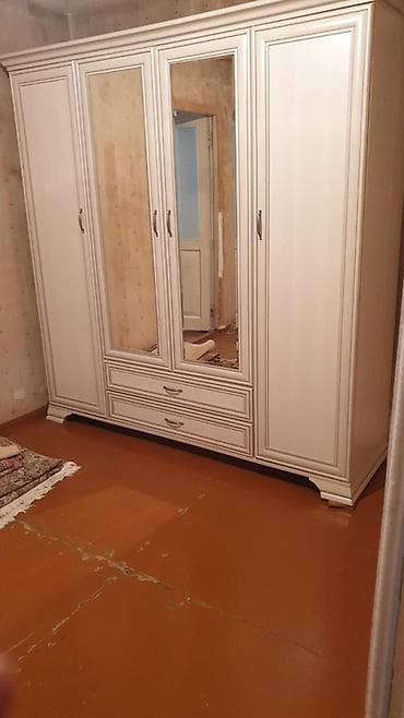Dolablar: Yeni, 4 qapılı, Güzgülü, Bej, Açılan, Düz dolab — 1
