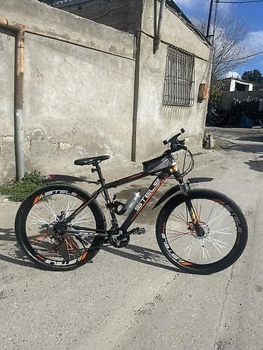 STELS dağ velosipedi Xüsusiyyətlər: - Yüngül və möhkəm alüminium
