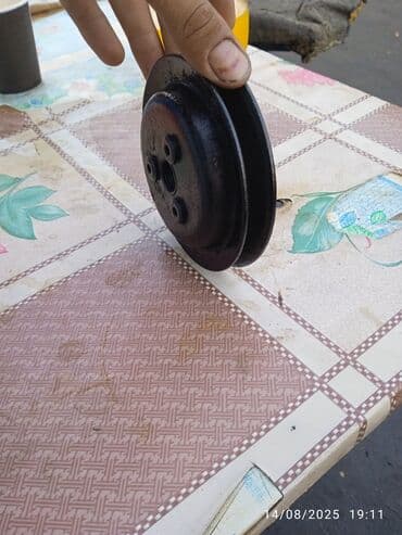 вал для фуганка: Qara rəngli şkiv 3110 təzə — 3