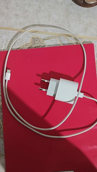 samsung a71 8128: IPhone 15 Pro, 256 GB, Gümüşü, Face ID — 3