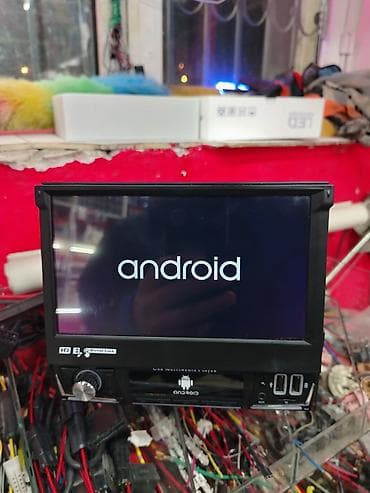 maqintafon mersedes: Maqnitol, AUX — 2