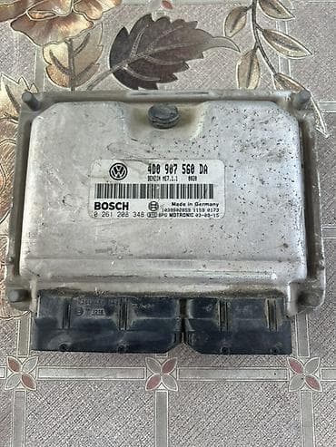 disk maşın: Volkswagen mühərrik idarəetmə bloku (ECU) - Marka/model: Bosch — 1