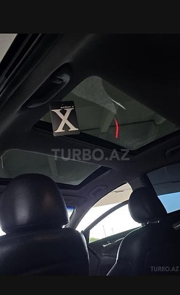 eleyus venera a: Hyundai Sonata: 2 l | 2012 il Sedan — 7