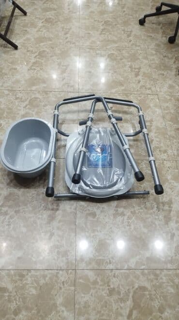 унитаз для инвалидов переносной: 🩺Əsa (çəlik) böyüdüb kiçiltmək olur 20 AZN (çatdırılma ödənişli) — 3