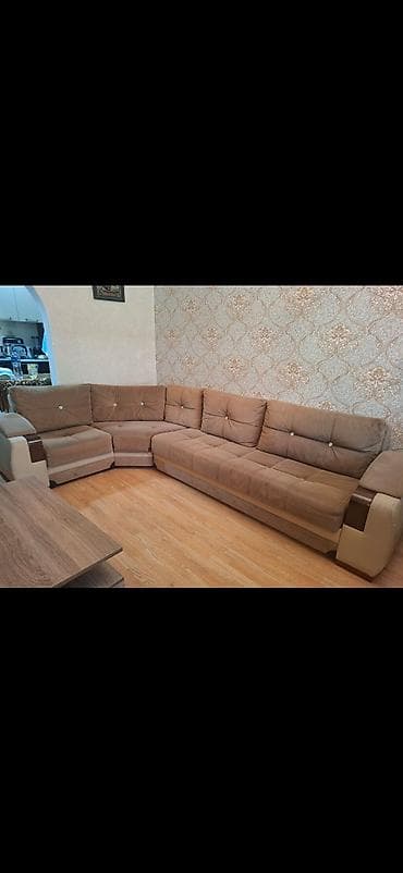 Künc divan, Divan — 1