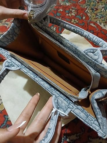 prada canta: Çiyin çantası, Christian Dior, Yeni — 1