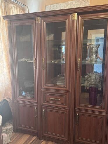 parça dolab: Şüşəli dolab vitrini — 2