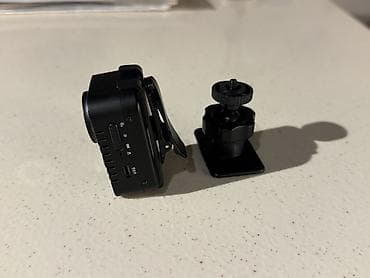 videomuşahidə: Salam. Həm sinəyə taxmaq üçündür, həm maşın üçündür. Gecədə çəkir — 4