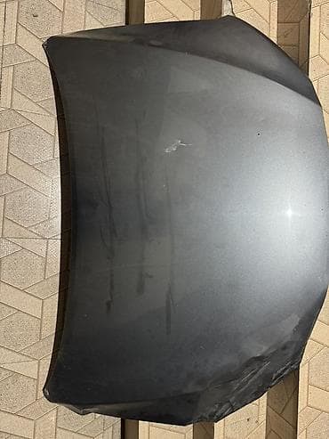 w202 kapotu: Hyundai Elantra sport, 2017 il, ABŞ — 1