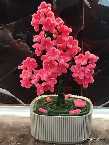 8 mart dekoru: Dekorativ süni bonsai ağacı – çəhrayı çiçəklərlə - Material: yumşaq — 1