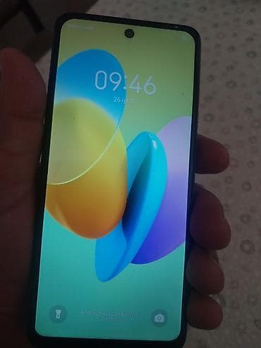 redmi note 14s: Smartfon Tecno spark 20c - Ön tərəf: mərkəzdə deşik (punch-hole) ön — 2