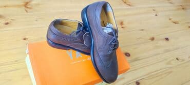 şahmerdan macun terkibi: Turkiye istehsalı. 
Deri-inspektr. 
Olçü 41 — 2