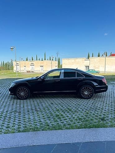 karavan maşın: Mercedes-Benz S-Class sedan – komfort və lüks axtaranlar üçün. - — 5
