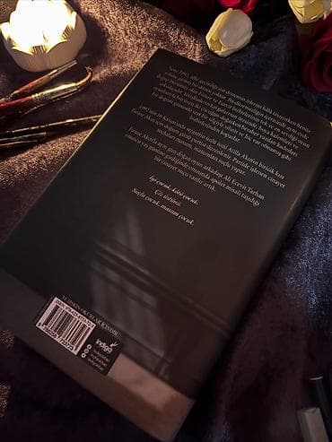 ədəbiyat: Məhsul: Kitab – “Üzüm Buğusu: İhanet” Müəllif: Dilan Durmaz Janr — 7