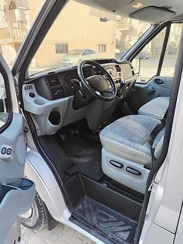 changan uni v: Ford Transit: 2.4 l | 2009 il 190000 km Van body type — 9