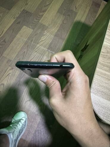 apple iphone 6 plus: Xiaomi Mi 6 Plus, 32 GB, rəng - Qara, 
 Barmaq izi — 5