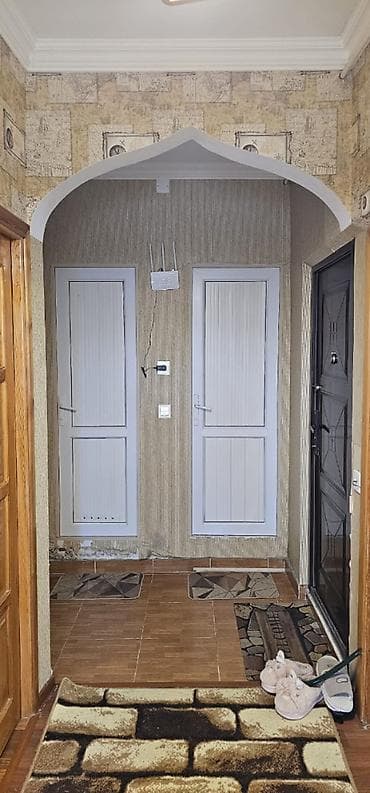 Mənzillər: Bakı, Bakıxanov qəs., 3 otaqlı, Köhnə tikili, 70 kv. m — 10