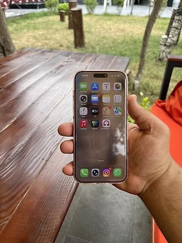 iphon 6 plus: IPhone 17 Pro Max, 256 GB, Narıncı, Face ID — 2