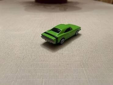 oyun maşını: Masaüstü kolleksiya üçün metal oyuncaq avtomobil modeli - Korpus — 9