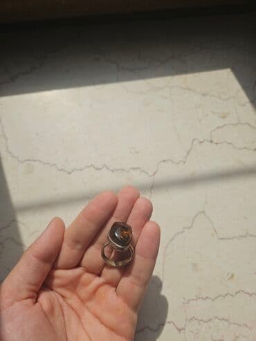 kəhraba: Üzük, Gümüş, Kəhrəba — 3