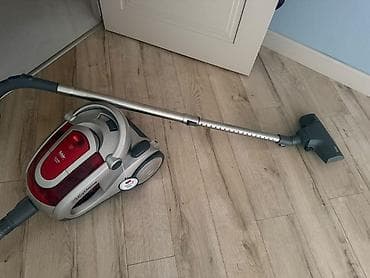 tozsovuran: Fakir Cyclone GL 90E tozsoran - Güc: 2400 W (üzərində qeyd olunub) - — 2