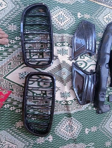 2107 ehtiyyat hisseleri: Məhsul: Avtomobil üçün ön radiator barmaqlığı (çərçivə + şaquli — 2