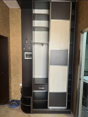 шкаф купе стенка: Qarderob-dolab (tambur/zal üçün) - Material: laminat/LDSP, iki rəng — 1