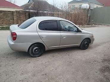 babek teker bazari: Toyota Vitz / Platz / Yaris / Echo: 1.3 l | 2002 il Sedan — 3