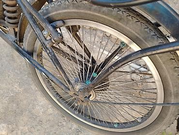velosiped kameri: Şəhər tipi velosiped - Rəng: qara, sarı detallar - Çərçivə: polad - — 4