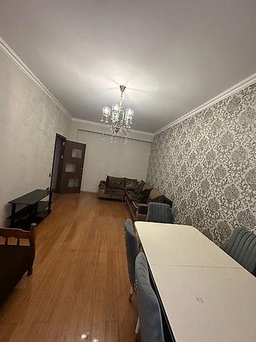 zaqatala dasinmaz emlak: 6ci mk kristal da 2otaqlı içi əşyalı ev kira verilir 450 AZN 16m 5ci — 6