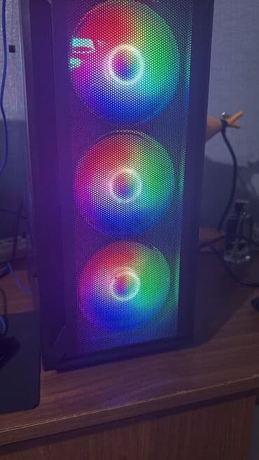 Комплектующие для ПК и ноутбуков: I7-12700k Rtx 4070 64 gb Ram DDR5 4 x 16 Liquid cooler NVMe SSD - 1TB — 1