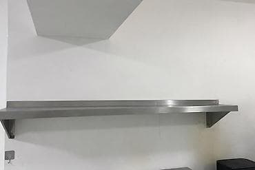 Mətbəx rəfi, Düz