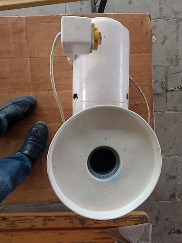 Metal axtaran aparatlar: Sənaye tipli ətçəkən (kıyma maşını) - Güclü elektrik mühərrikli — 2