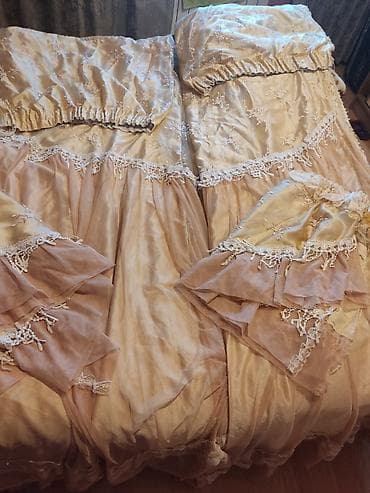 Balışlar, yastıqlar: Romantik üslubda yataq dəsti - Tərkib: sadə-saten parça və tül — 3