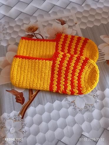 uşaq kurtka: Toxunma uşaq corabı Satılır istəyən Whatsappa yaza bilər — 3