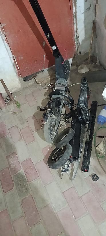 Elektrik skuter hissələri – komplekt şəklində Təsvir: - Şassi/dek: 2 — 3
