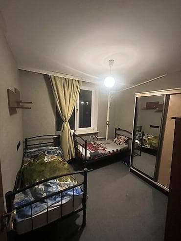 prefabrik ev: Otaq Yoldaşı Axdarılır Oğlan Bina evi Metroya 3-4 dk mesafede tam — 4