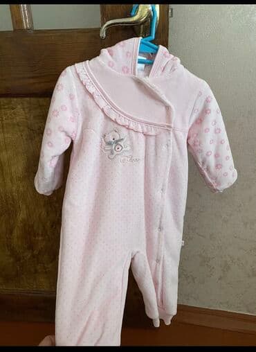 yun bodilər: 6-9ay 1yas usaqda geyine biler qiymet 15manat yenidir geyinilmeyib — 1