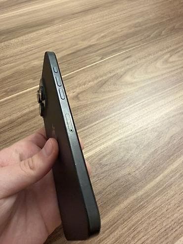 iphon 14 pro: IPhone 16 Pro Max, 512 GB, Qara, Barmaq izi, Face ID — 4