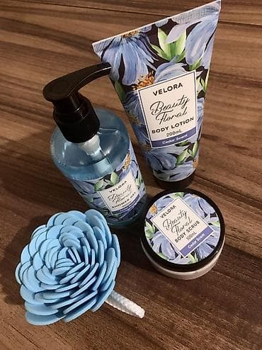 Kosmetik dəst, 4 məhsul, Yeni, Pulsuz çatdırılma