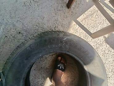 disk maşın: İşlənmiş Şin Bridgestone 265 / 65 / R 17 — 4