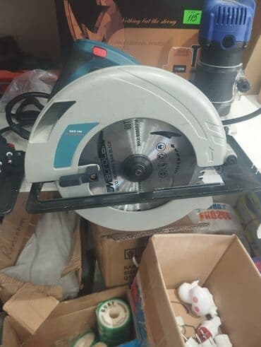 künc kəsən mişar: Dairəvi mişar müxtəlif materialları, xüsusən də ağacı kəsmək üçün — 1