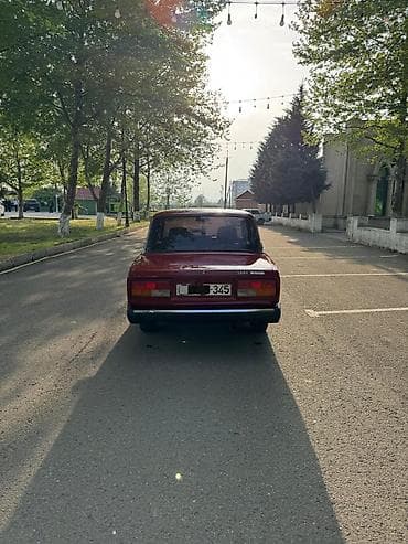bentley flying spur 6 w12: VAZ (LADA) 2107: 0.3 l | 1996 il 79434 km Sedan — 3