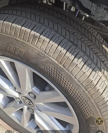 07 təkəri: İşlənmiş Şin GoodYear 205 / 65 / R 16 — 2