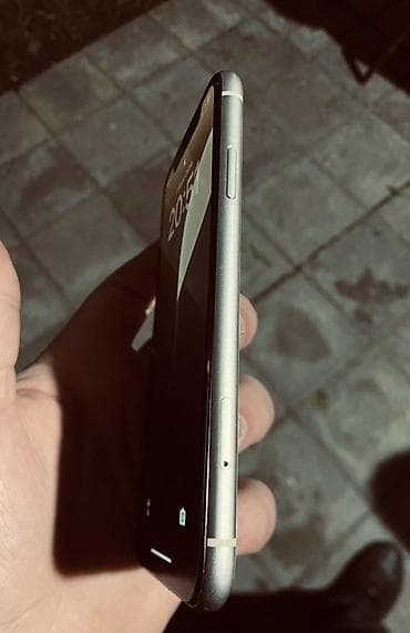 honor p20 lite: IPhone 11, 128 GB, Ağ, Face ID — 3