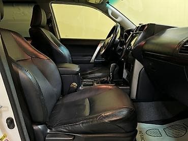 mitsubishi lancer evolution: Toyota Land Cruiser: 2.7 l | 2012 il Sedan — 9