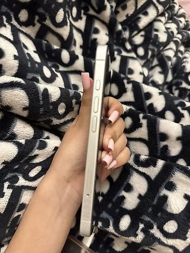 iphone qutu: IPhone 16, 128 GB — 3