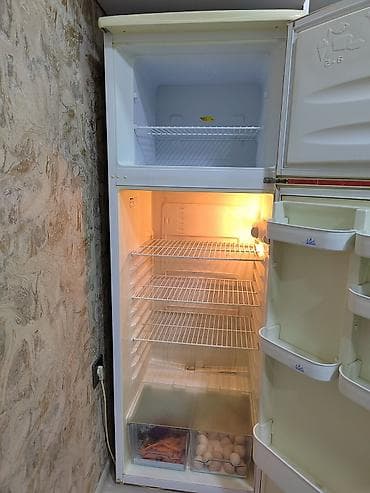 i̇p kamera: 2 qapılı Beko Soyuducu Satılır, rəng - Ağ — 4