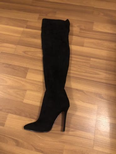 ayaggabı: Ölçü: 37, rəng - Qara, İşlənmiş — 1