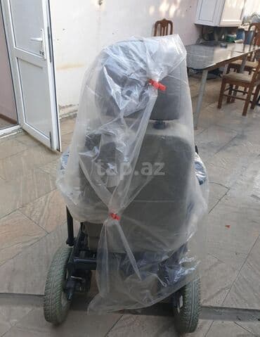 Аккумуляторы: Elektrik əlil arabası yalniz vacap - İdarəetmə: sağ qoltuqaltında — 4